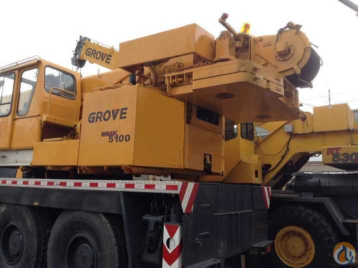 Grove GMK5100 100t mobile crane