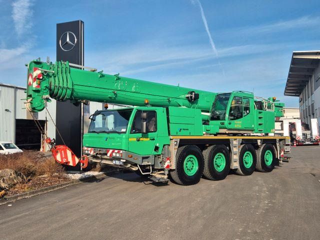 Liebherr LTM 1100-5.2 100-tonne mobile crane