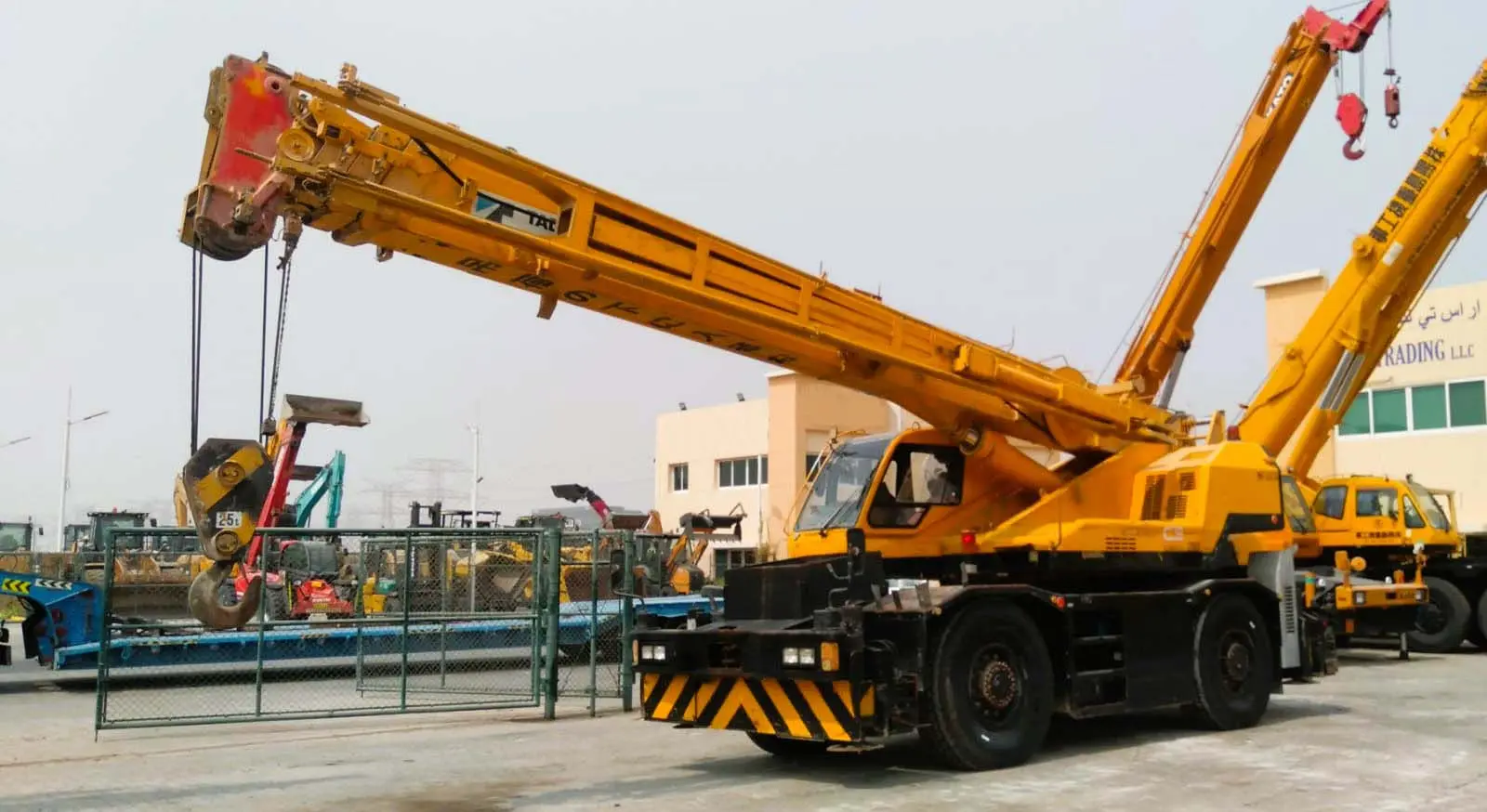 Liebherr LTM 1100-5.2 100-tonne mobile crane